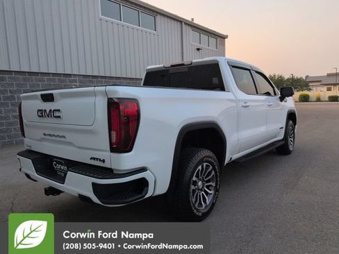 Used 2021 GMC Sierra 1500 AT4 w/ AT4 Carbonpro Edition AWD/4WD image 3