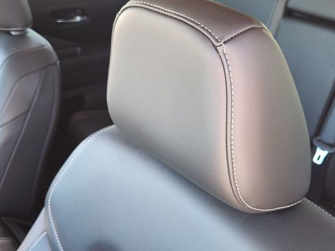 Used 2025 Nissan Pathfinder Platinum w/ Cargo Package image 19