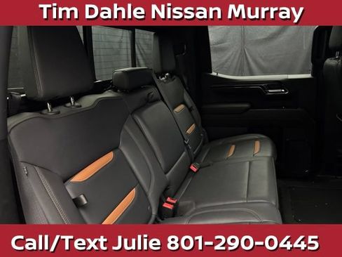 Used 2023 GMC Sierra 1500 AT4 w/ Technology Package AWD/4WD image 16