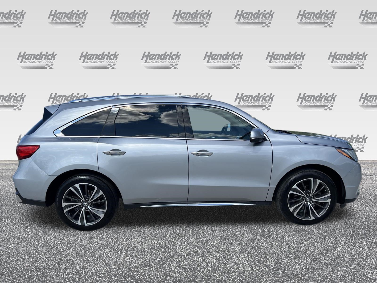 Used 2020 Acura MDX w/ Technology Package FWD image 10