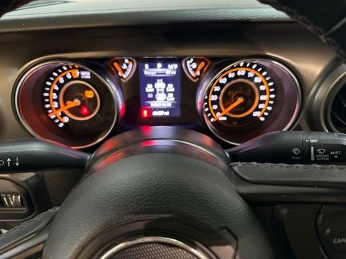 Used 2022 Jeep Gladiator Sport image 22