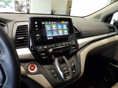 Used 2023 Honda Odyssey EX-L image 23