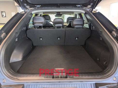 Used 2024 Kia EV6 Light RWD image 9