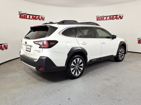 Used 2024 Subaru Outback Limited XT AWD/4WD image 3