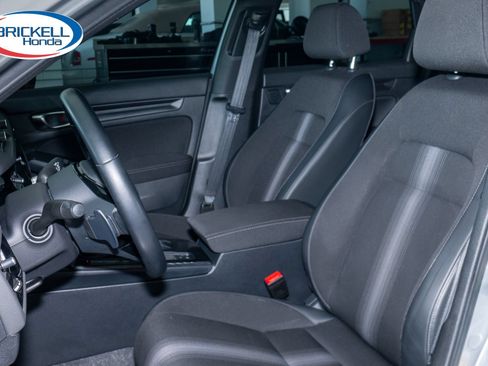 Used 2023 Honda Civic Sport image 15