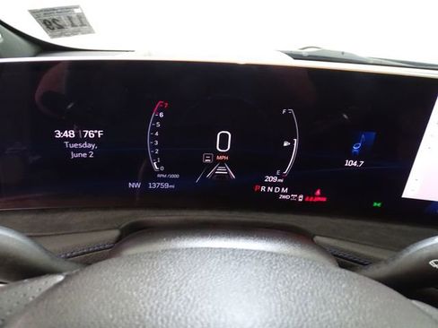 Certified 2025 Cadillac XT4 Sport AWD/4WD image 17