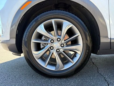 Certified 2023 Buick Encore GX Essence w/ Experience Buick Package image 11