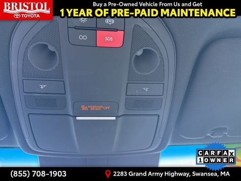 Used 2025 Genesis G70 2.5T image 31