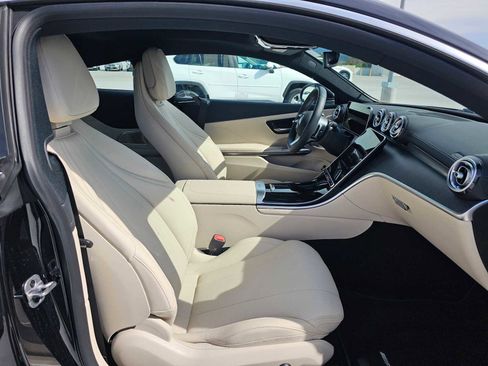 Used 2026 Mercedes-Benz CLE 300 4MATIC Coupe image 10