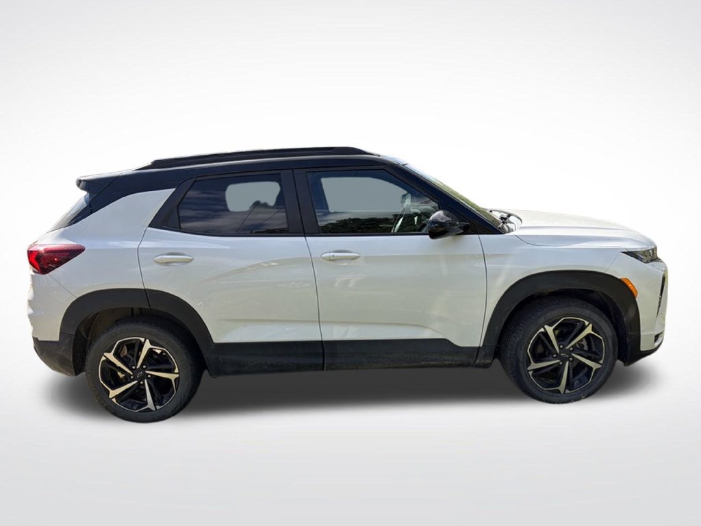 Used 2023 Chevrolet TrailBlazer RS w/ Convenience Package AWD/4WD image 8