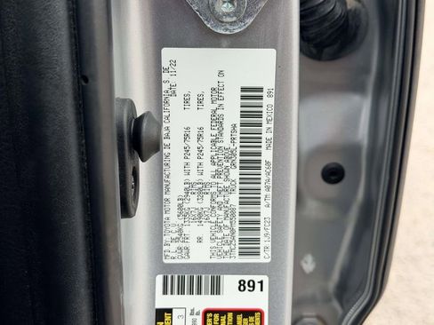 Certified 2023 Toyota Tacoma SR5 AWD/4WD image 28