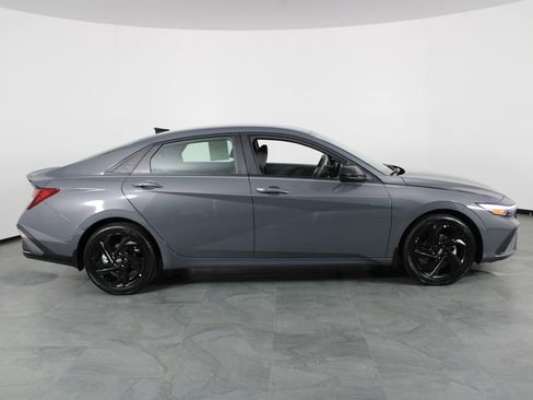 Used 2026 Hyundai Elantra Sport image 15