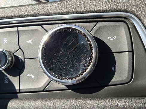 Used 2020 Cadillac XT5 Sportv image 10