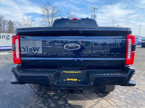Used 2024 Ford F350 Lariat w/ Lariat Ultimate Package image 3