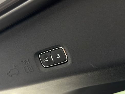 New 2025 Lincoln Navigator Black Label AWD/4WD image 10