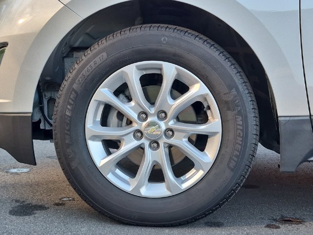 Used 2020 Chevrolet Equinox LT FWD image 9
