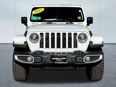 Used 2021 Jeep Gladiator Overland w/ Popular Equipment Package