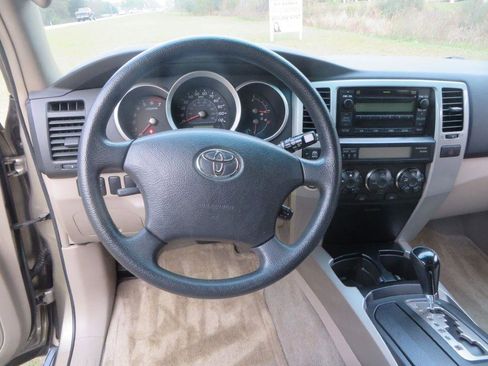 Used 2007 Toyota 4Runner SR5 image 14