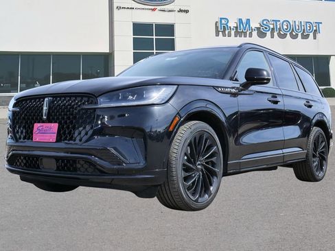 Used 2025 Lincoln Aviator Reserve w/ Equipment Group 201A image 15