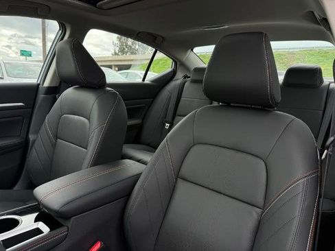 New 2025 Nissan Altima 2.5 SR w/ SR Premium Package image 15
