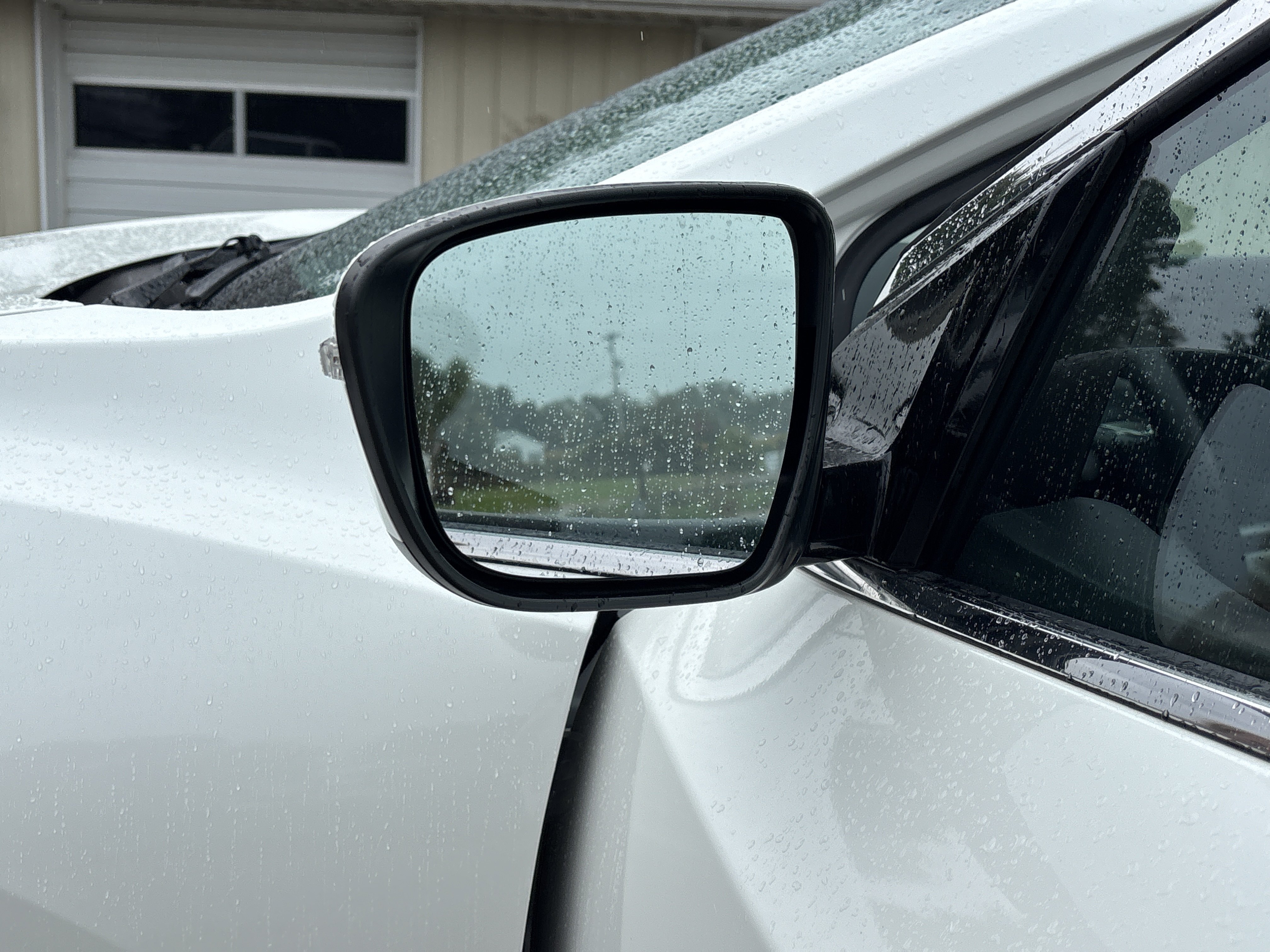 Used 2018 Nissan Murano SV AWD/4WD image 14