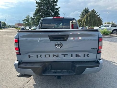 Certified 2026 Nissan Frontier SV w/ All-Weather Content Package AWD/4WD image 4