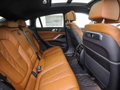 New 2026 BMW X6 xDrive40i image 28