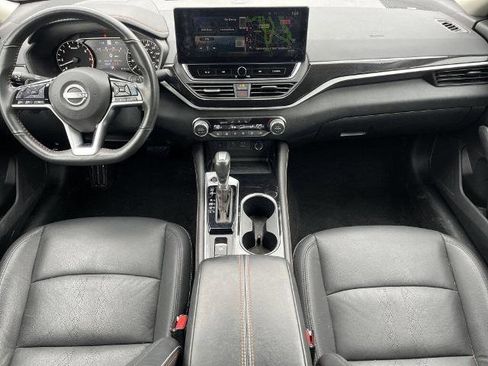 Certified 2024 Nissan Altima 2.0 SR image 2