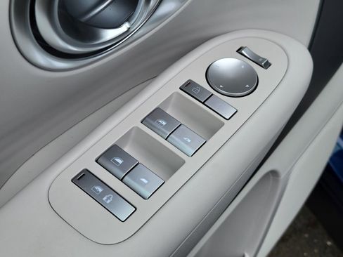 New 2026 Hyundai Ioniq 9 SE image 17