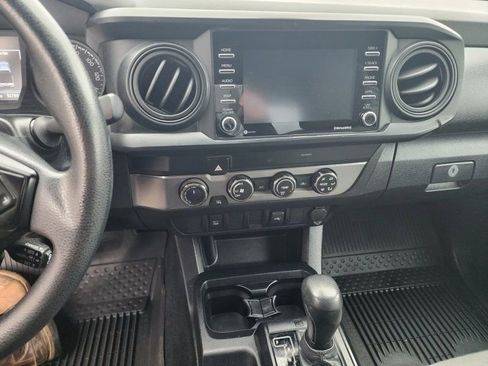 Used 2021 Toyota Tacoma SR5 image 17