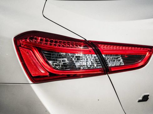 Used 2017 Maserati Ghibli S RWD image 8