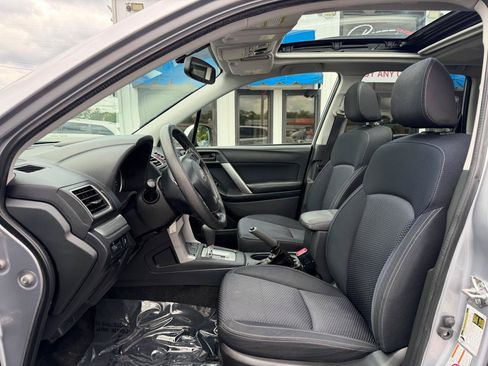Used 2016 Subaru Forester 2.5i Premium w/ Popular Package #2 AWD/4WD image 11