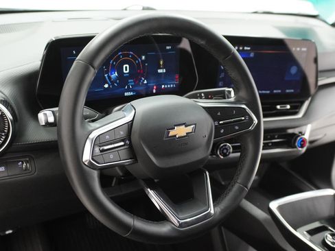Used 2026 Chevrolet Equinox LT w/ LPO, Floor Liner Package FWD image 17