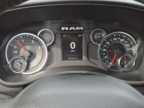 Used 2024 RAM 2500 Big Horn w/ Off Road Package AWD/4WD image 28
