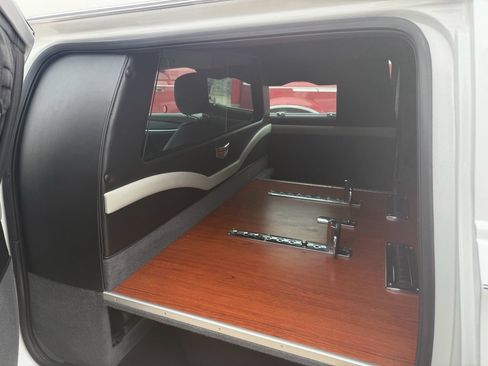 Used 2019 Cadillac XTS FWD image 8