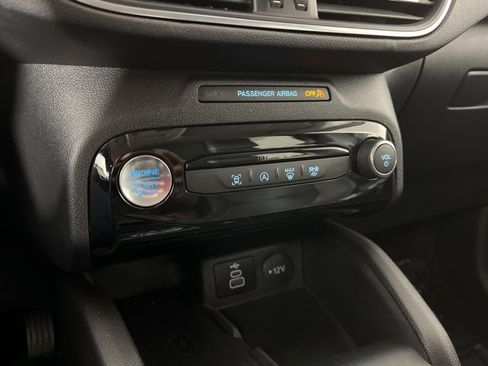 Used 2025 Ford Escape Platinum image 15