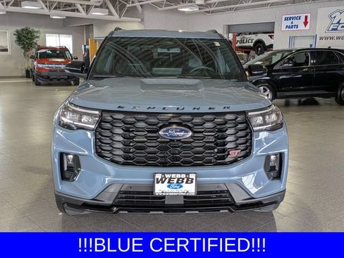 Certified 2025 Ford Explorer ST AWD/4WD image 3