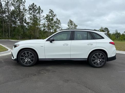 Used 2025 Mercedes-Benz GLC 43 AMG 4MATIC image 2