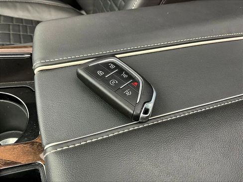 Used 2024 Cadillac Escalade Sport Platinum AWD/4WD image 36