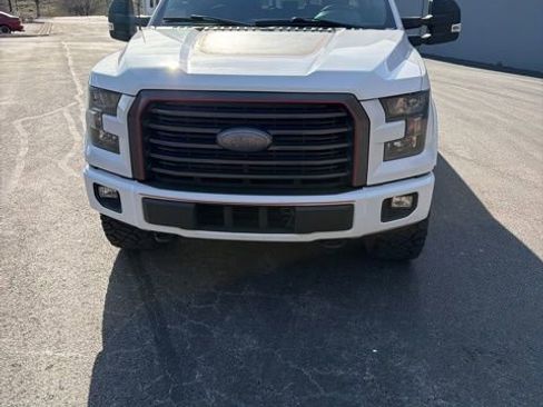 Used 2017 Ford F150 XLT w/ Equipment Group 302A Luxury image 8