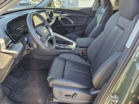 New 2025 Audi Q5 Premium Plus image 2