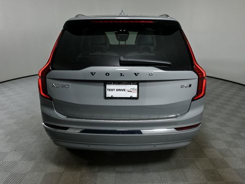 New 2026 Volvo XC90 B6 Plus w/ Protection Package Premier image 29