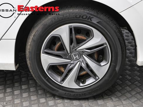 Used 2019 Honda Civic LX image 8