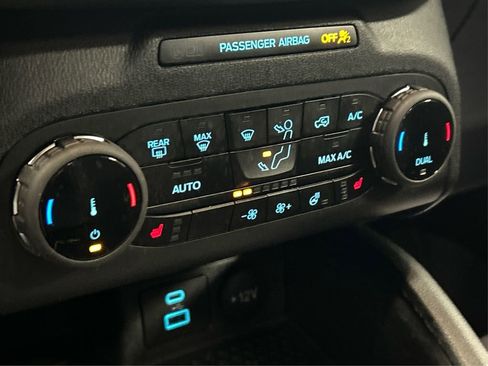 Used 2022 Ford Bronco Sport Outer Banks w/ Tech Package image 28