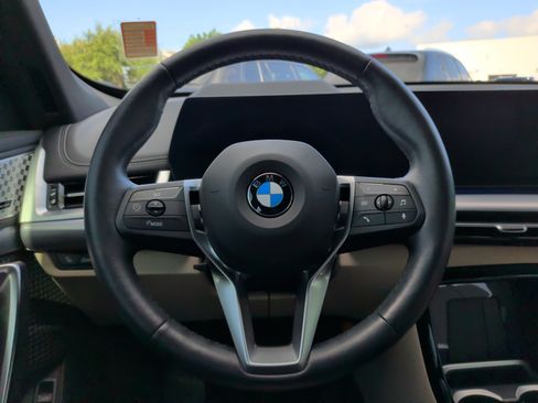 Used 2023 BMW X1 xDrive28i w/ Premium Package AWD/4WD image 22