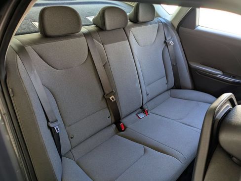 Used 2025 Kia K4 FWD image 27