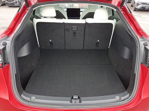 Used 2022 Tesla Model Y Performance image 31