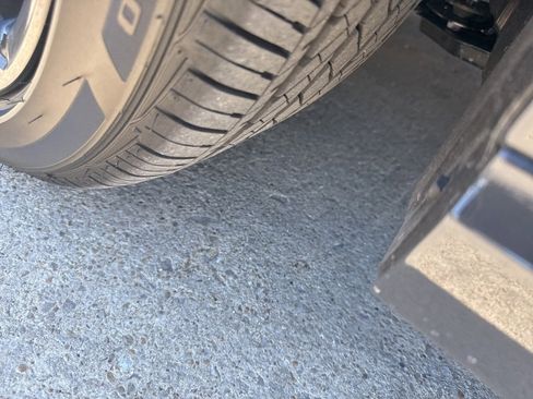 Used 2026 Toyota Camry Hybrid image 12