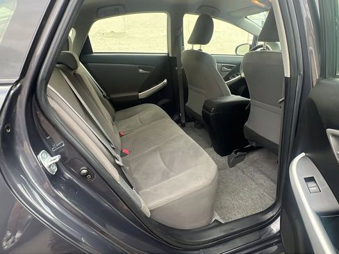 Used 2014 Toyota Prius One image 27