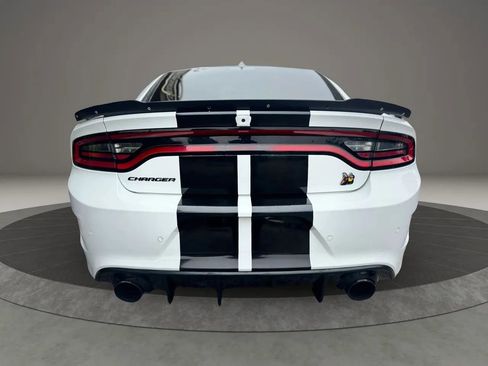 Used 2019 Dodge Charger Scat Pack image 10